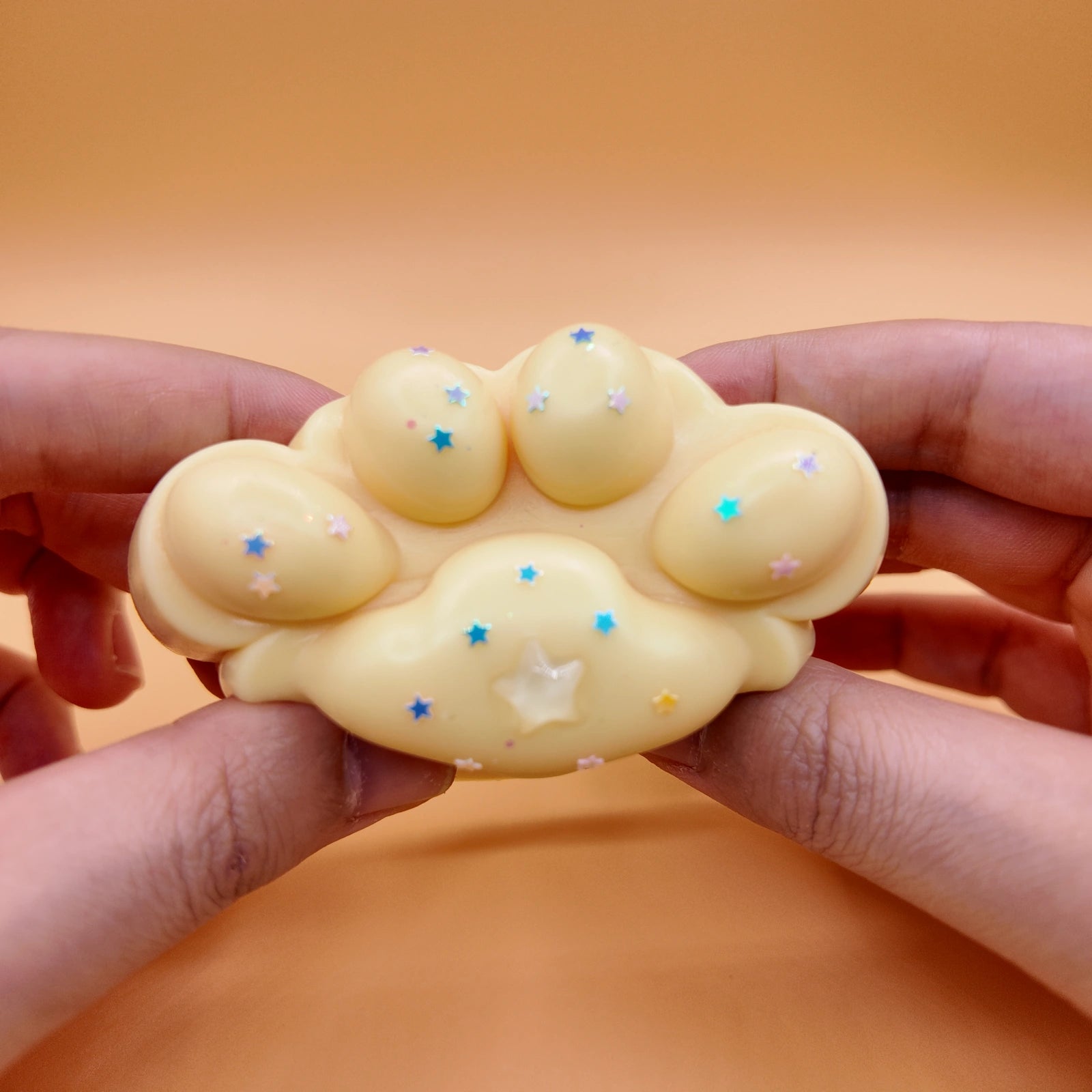Beige Cat Paw Squishy - squishy - Yumi Squishy