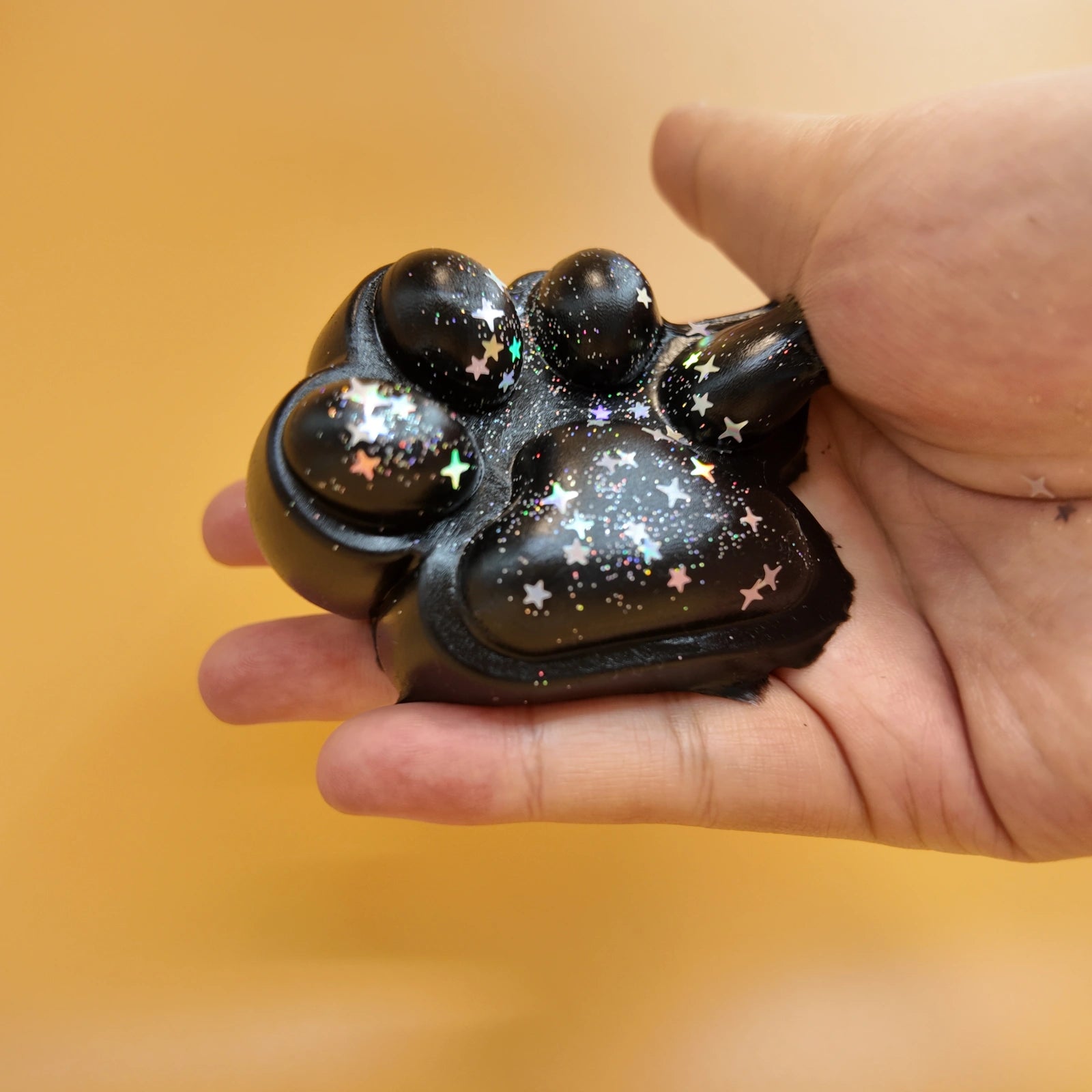 Black Cat Paw Squishy - squishy - Yumi Squishy