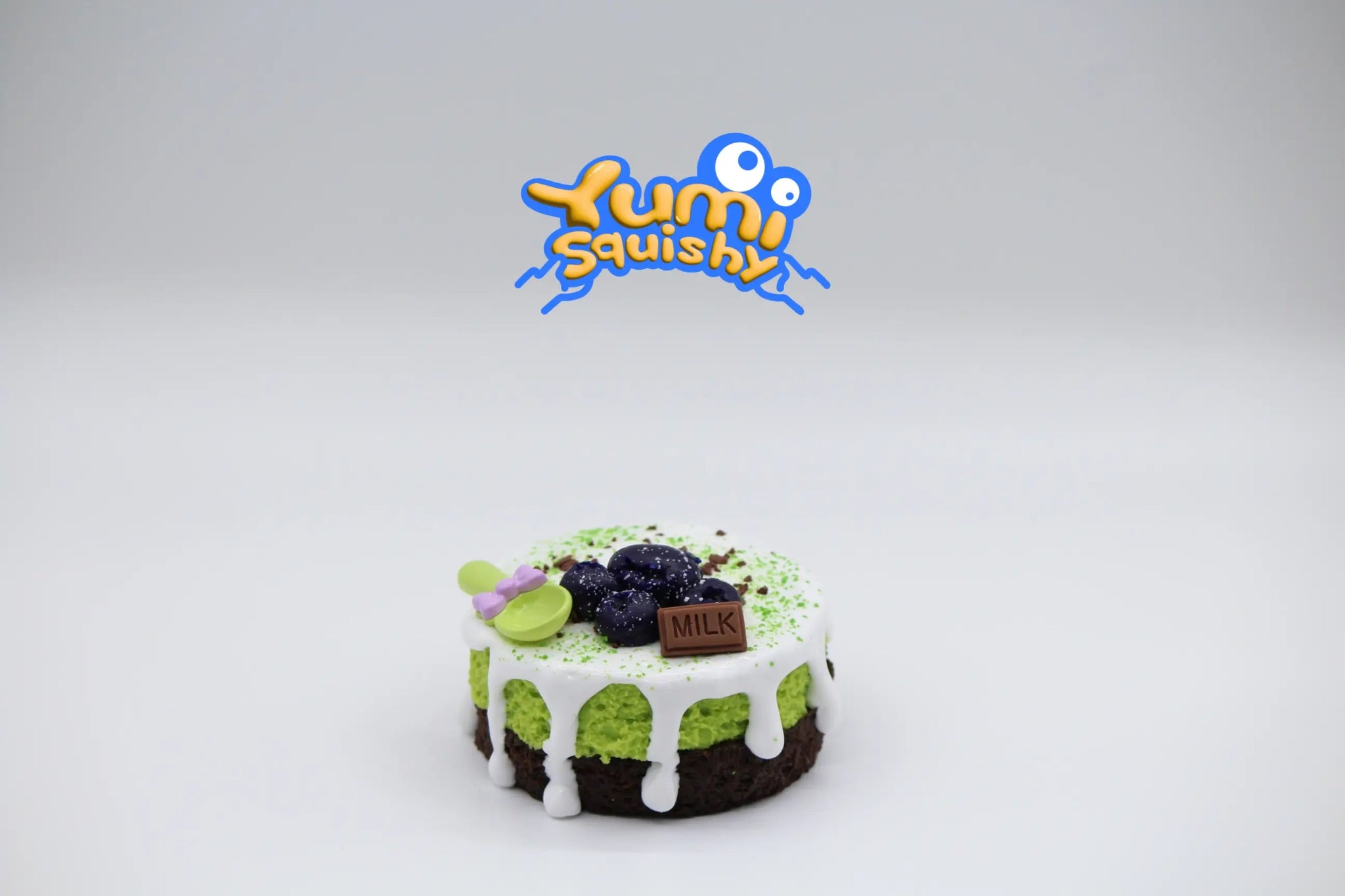 Blueberry Matcha Cake - squishy - Yumi Squishy