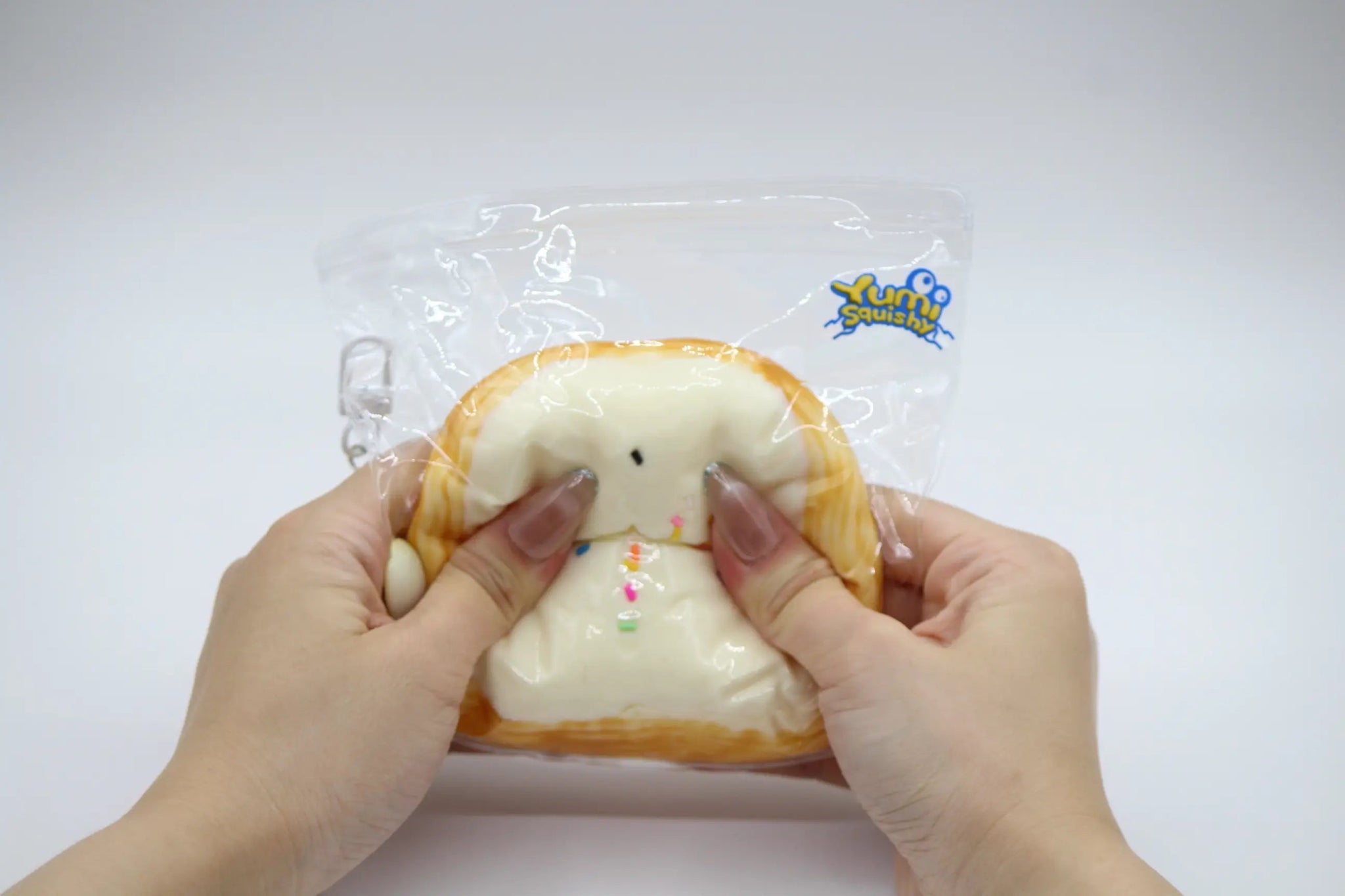 Cream Puff Pastry Cake - squishy - Yumi Squishy