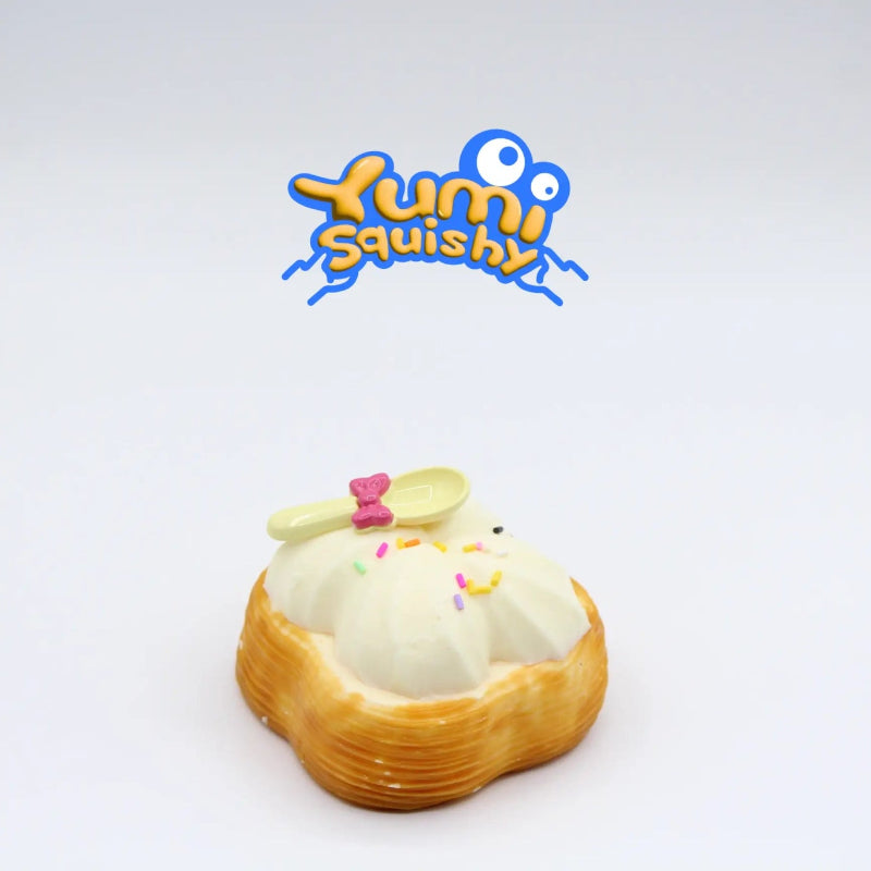 Cream Puff Pastry Cake - squishy - Yumi Squishy