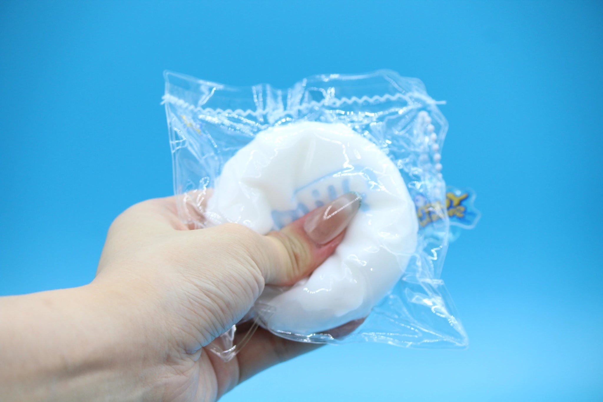 Glacier Milk Slice - squishy - Yumi Squishy