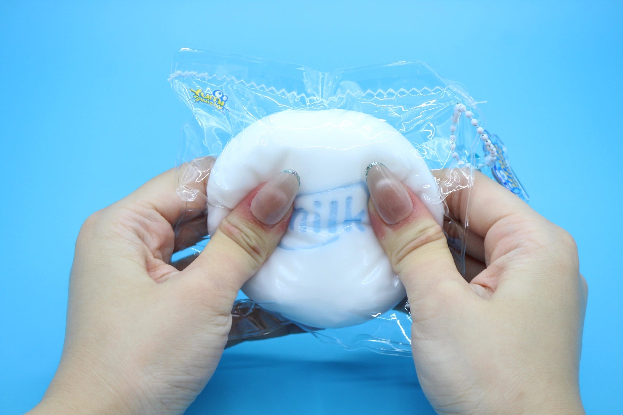 Glacier Milk Slice - squishy - Yumi Squishy