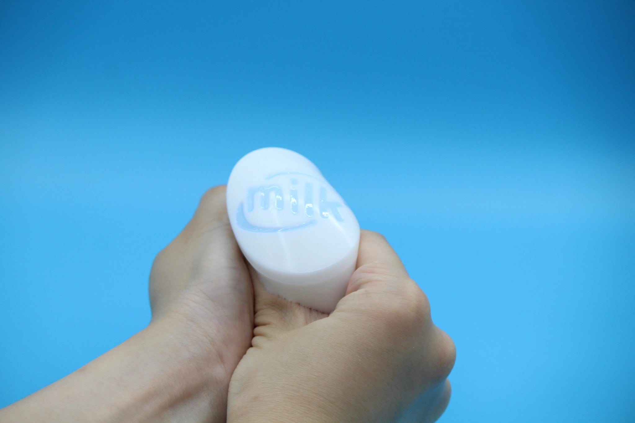 Glacier Milk Slice - squishy - Yumi Squishy
