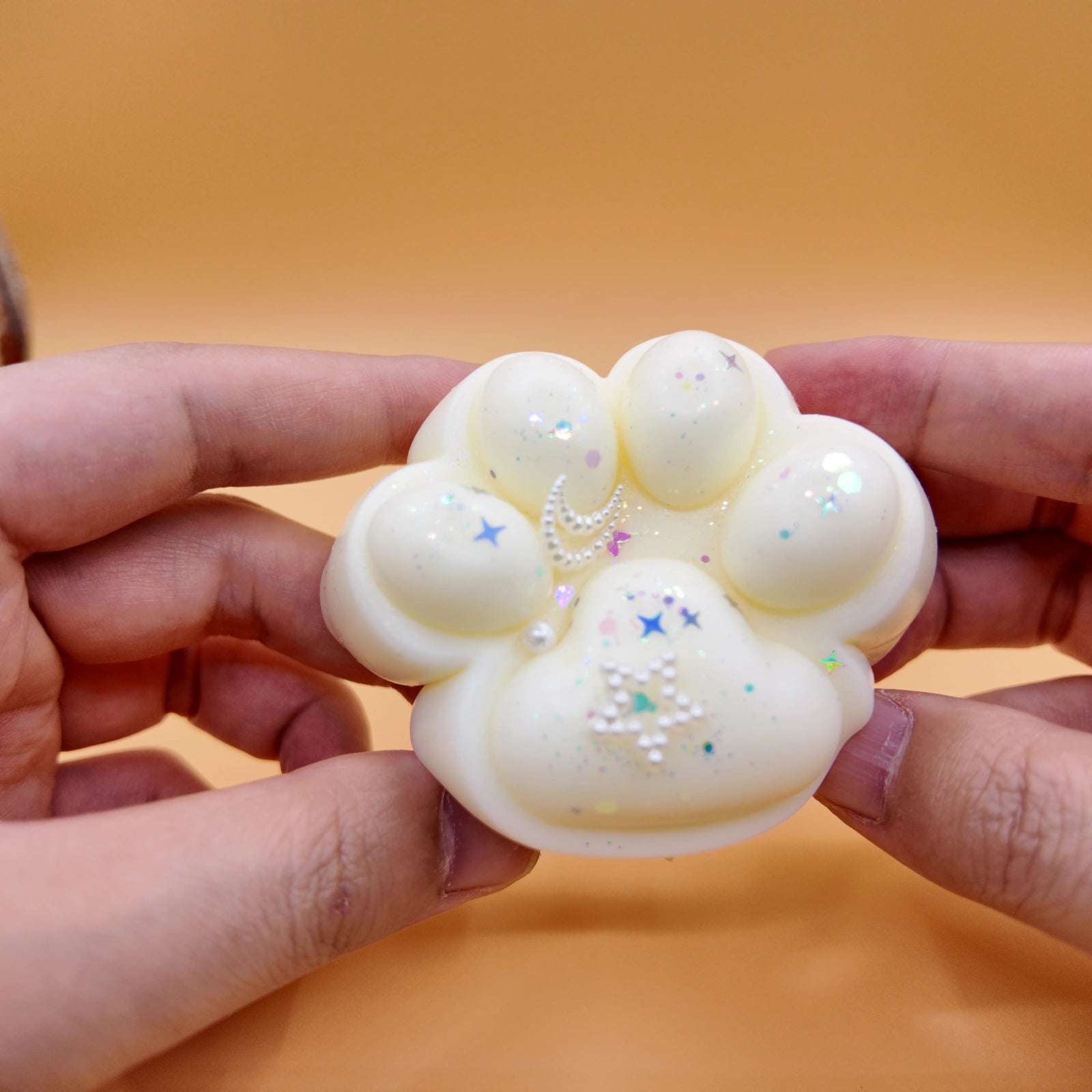 Ivory & Cream Cat Paw Squishy - squishy - Yumi Squishy