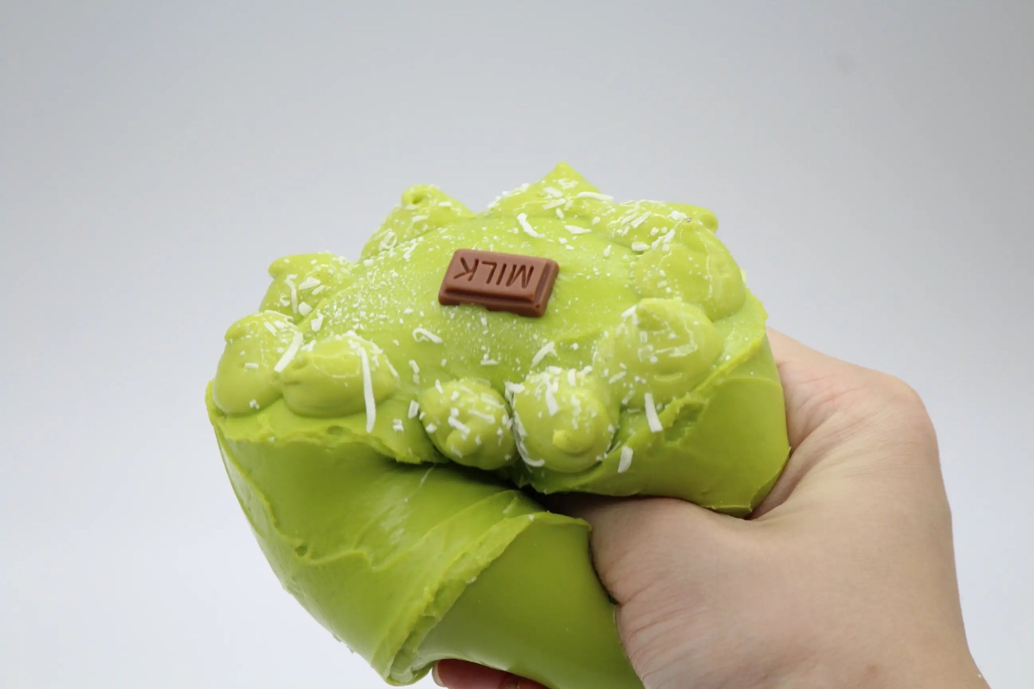 Matcha Coconut Cake - squishy - Yumi Squishy