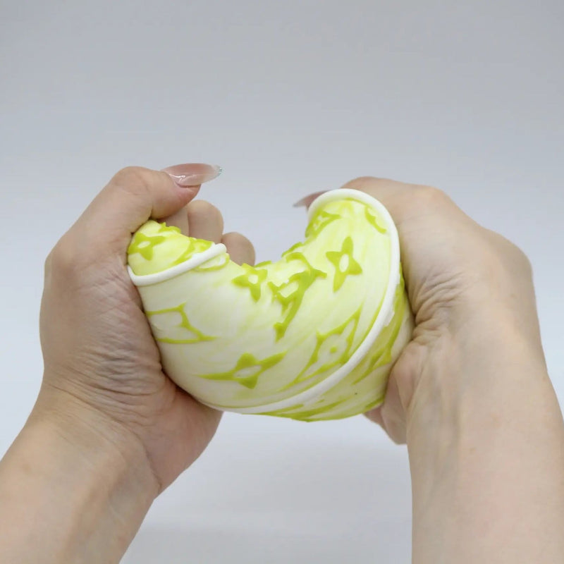 Matcha Luxe Cake - squishy - Yumi Squishy