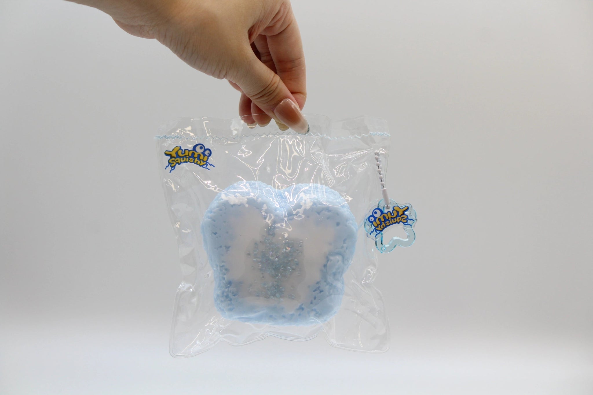 Milky Cloud Toast – Mini - squishy - Yumi Squishy
