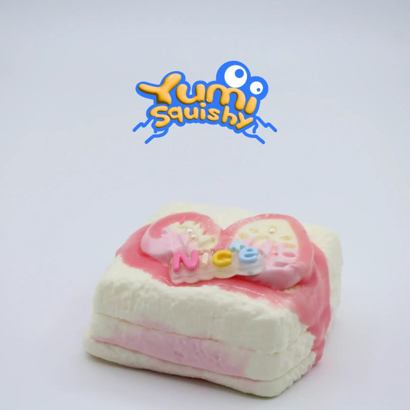 Pink Berry Slice Cake - squishy - Yumi Squishy