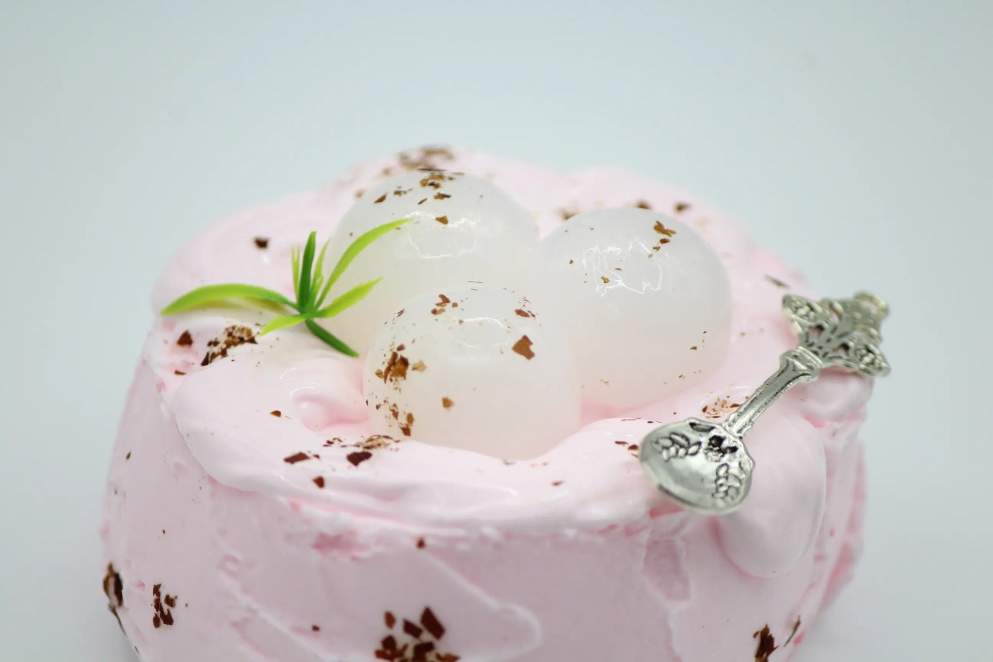 Rose Cream Round Cake - squishy - Yumi Squishy