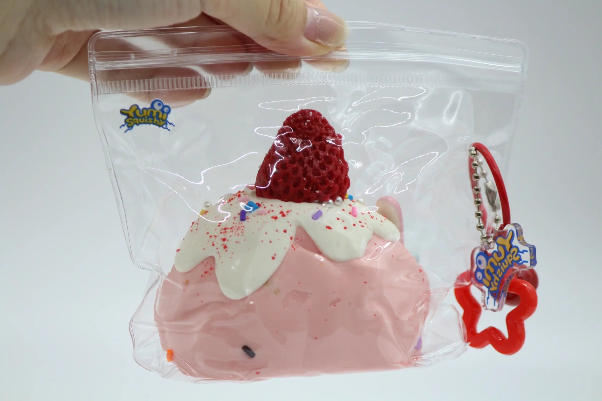 Strawberry Pie Cake - squishy - Yumi Squishy