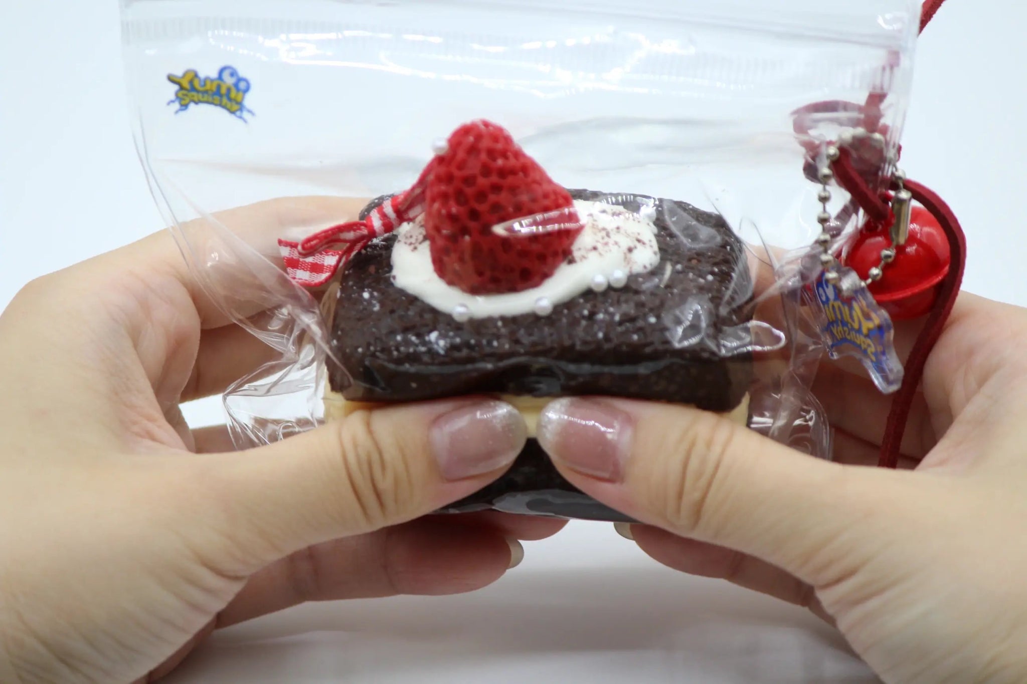 Strawberry Sandwich - squishy - Yumi Squishy