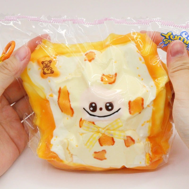 Toast Labubu Squishy - squishy - Yumi Squishy