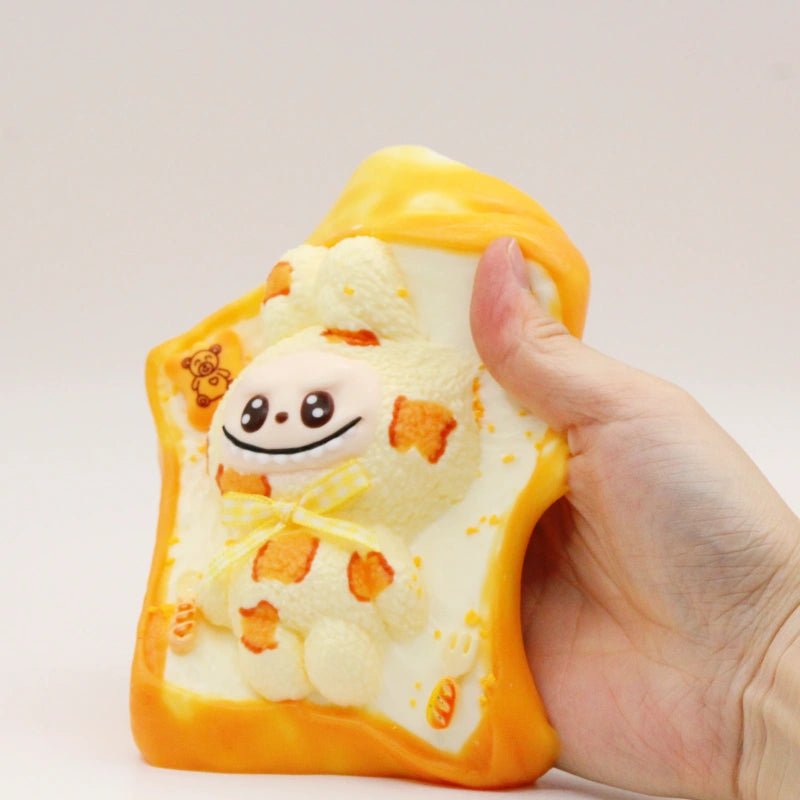 Toast Labubu Squishy - squishy - Yumi Squishy