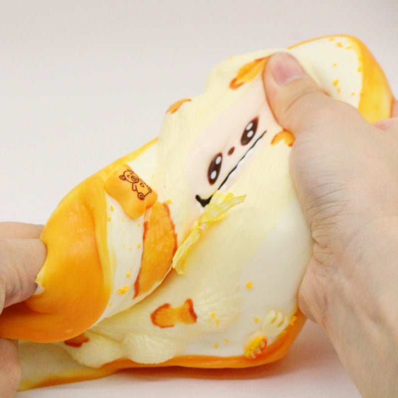 Toast Labubu Squishy - squishy - Yumi Squishy