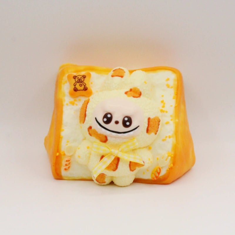 Toast Labubu Squishy - squishy - Yumi Squishy