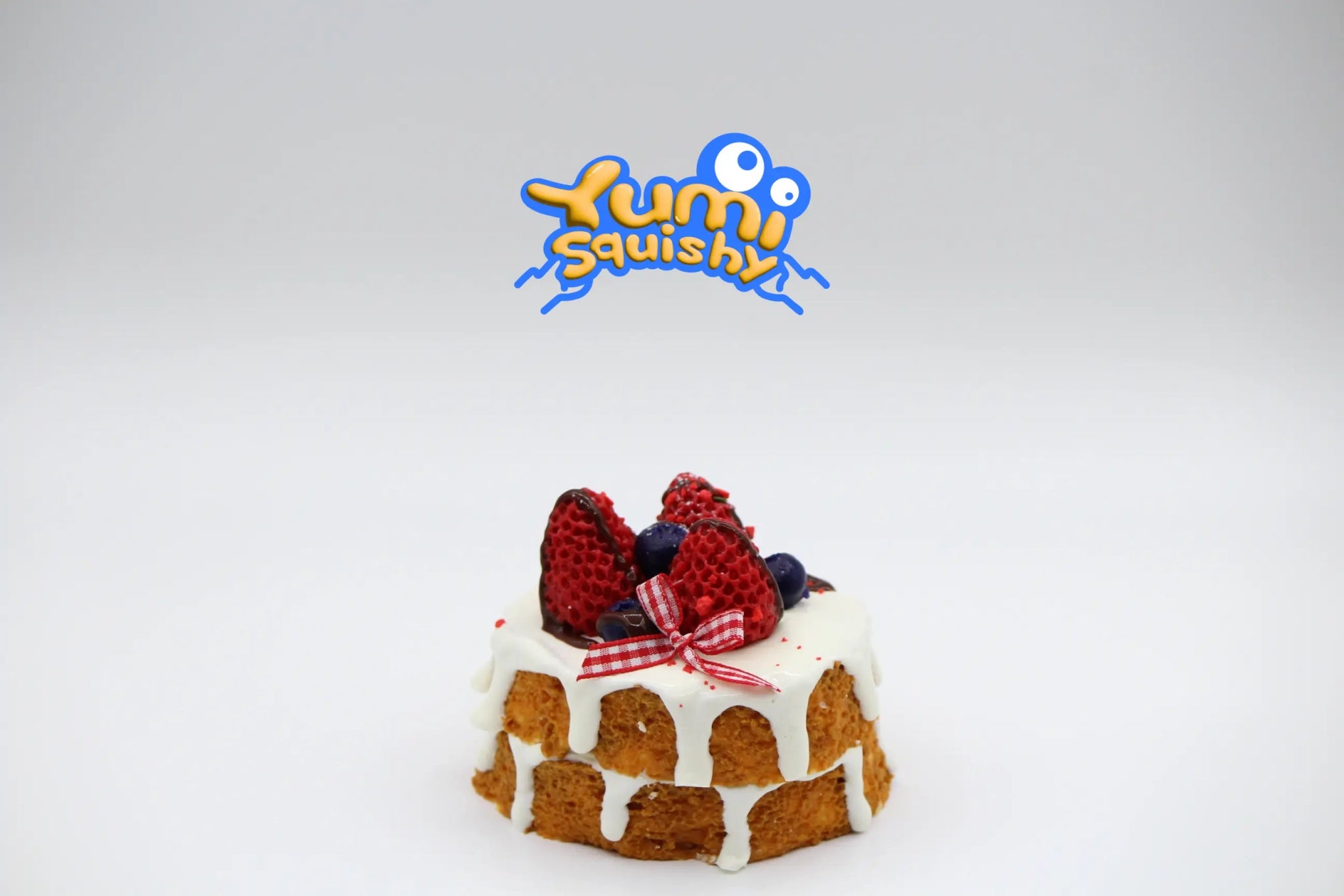 Toasted Strawberry Cake - squishy - Yumi Squishy