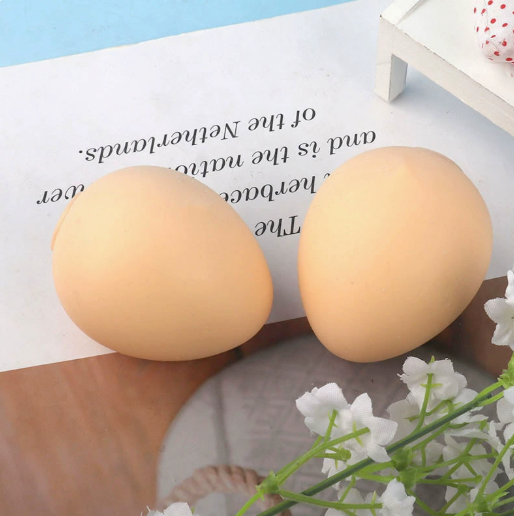 🎁 Chubby Chick Decorative Egg (100% off)