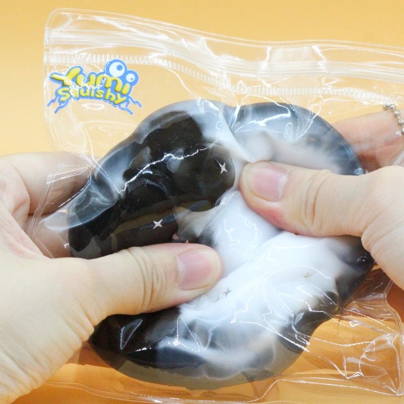 Black & White Cat Paw Squishy - squishy - Yumi Squishy