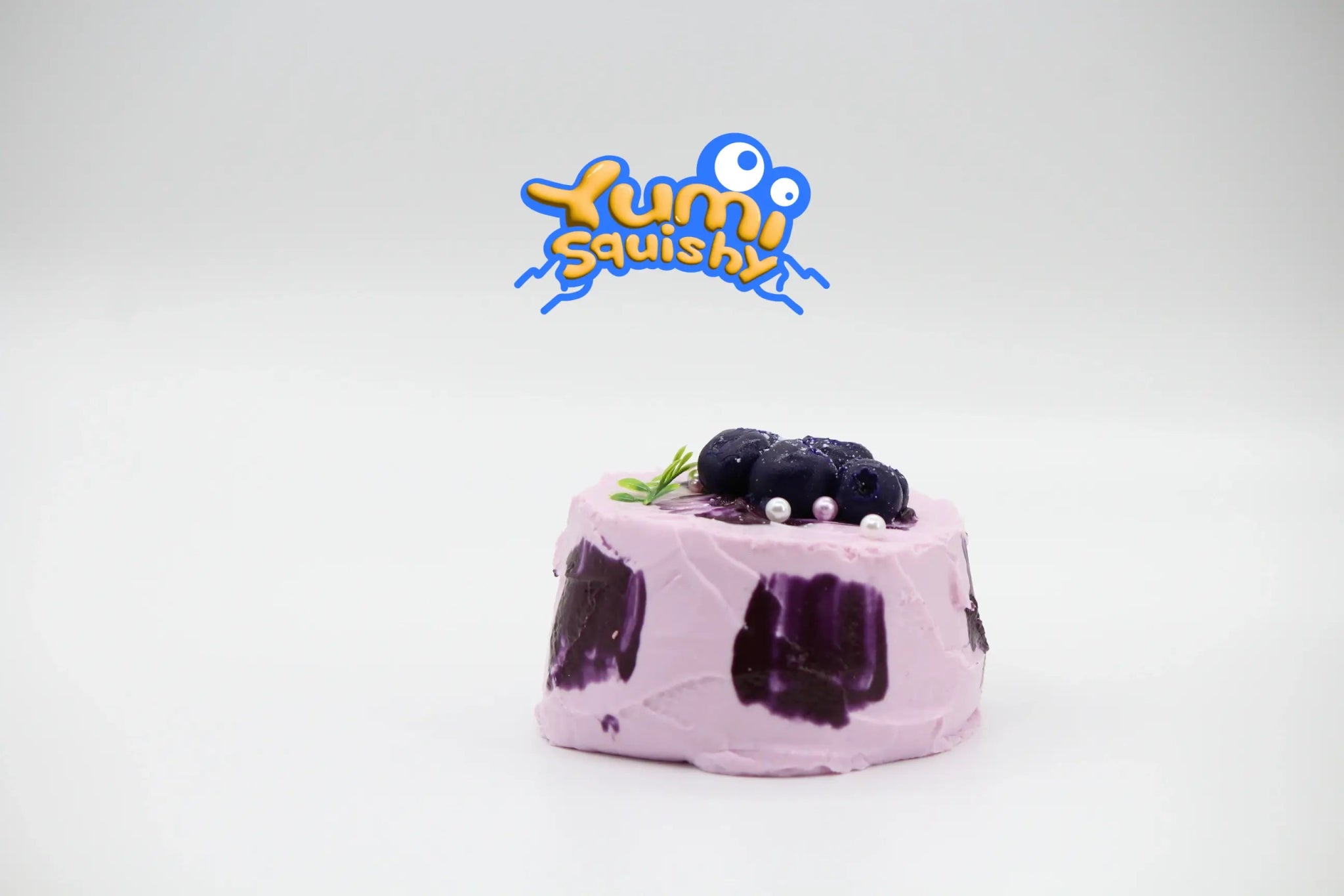 Blueberry Frosted Cake - squishy - Yumi Squishy