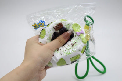 Blueberry Matcha Cake - squishy - Yumi Squishy