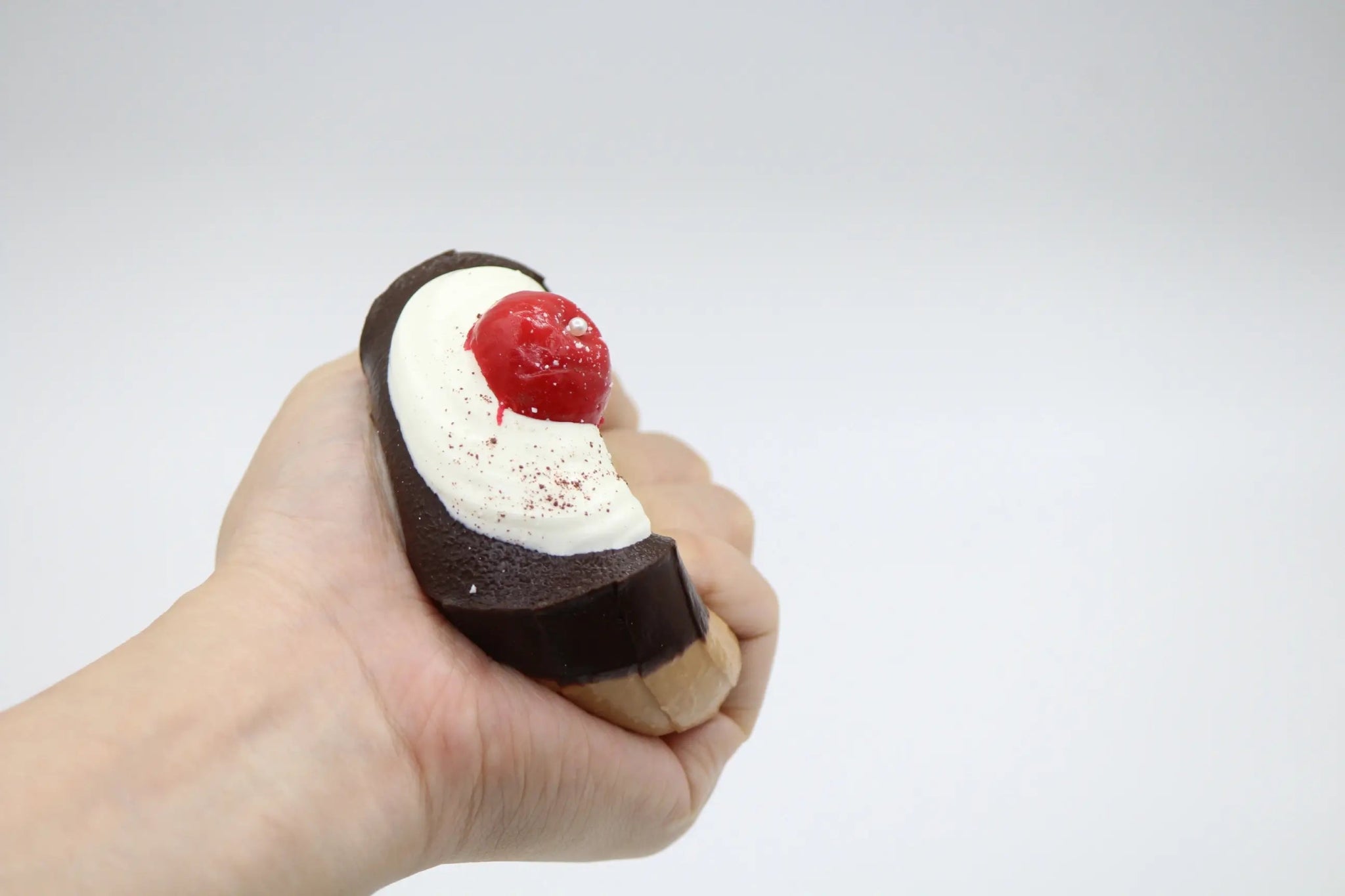 Brown Sugar Glaze Cake - squishy - Yumi Squishy