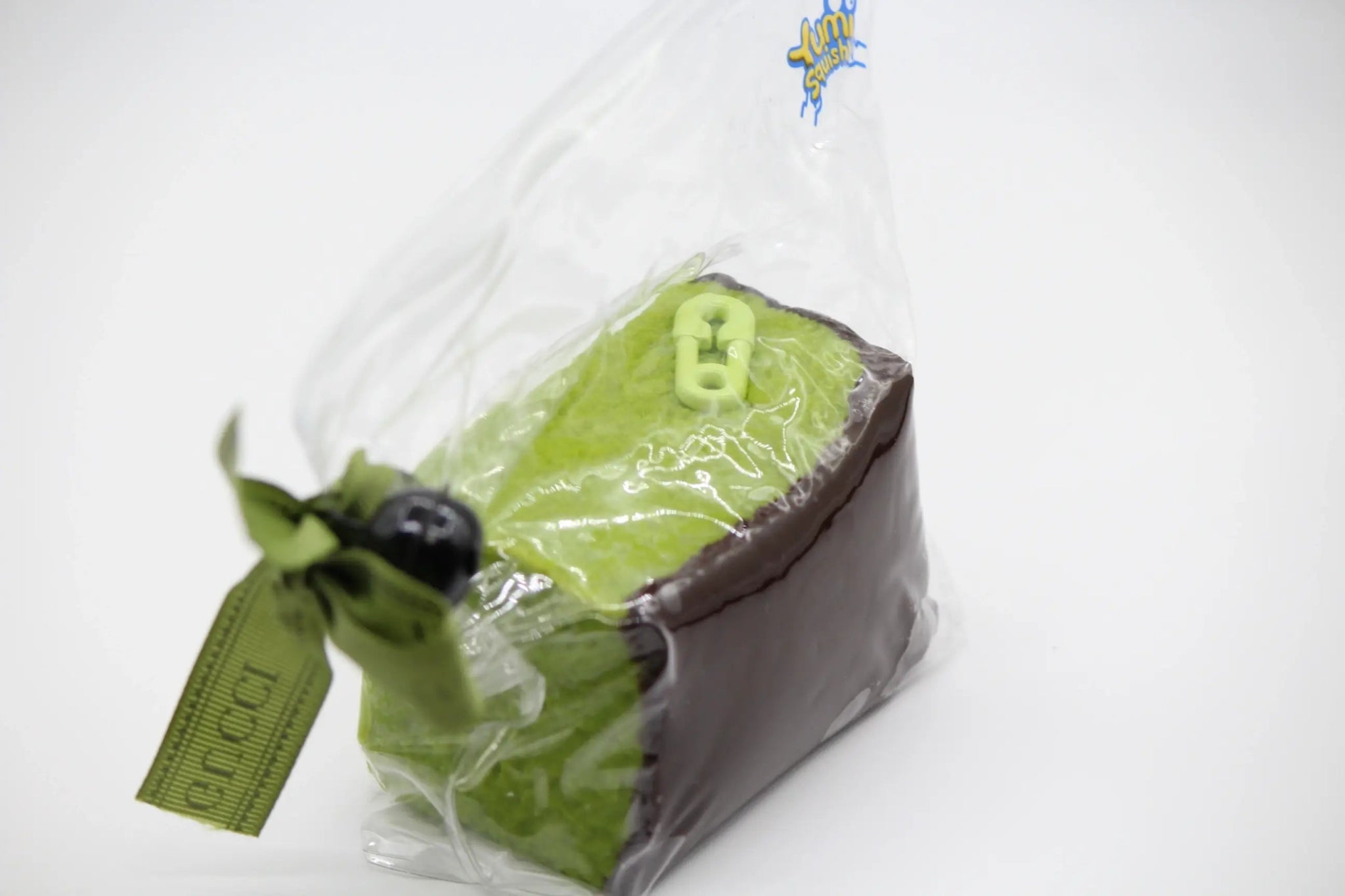 Choco Matcha Sponge Cake - squishy - Yumi Squishy