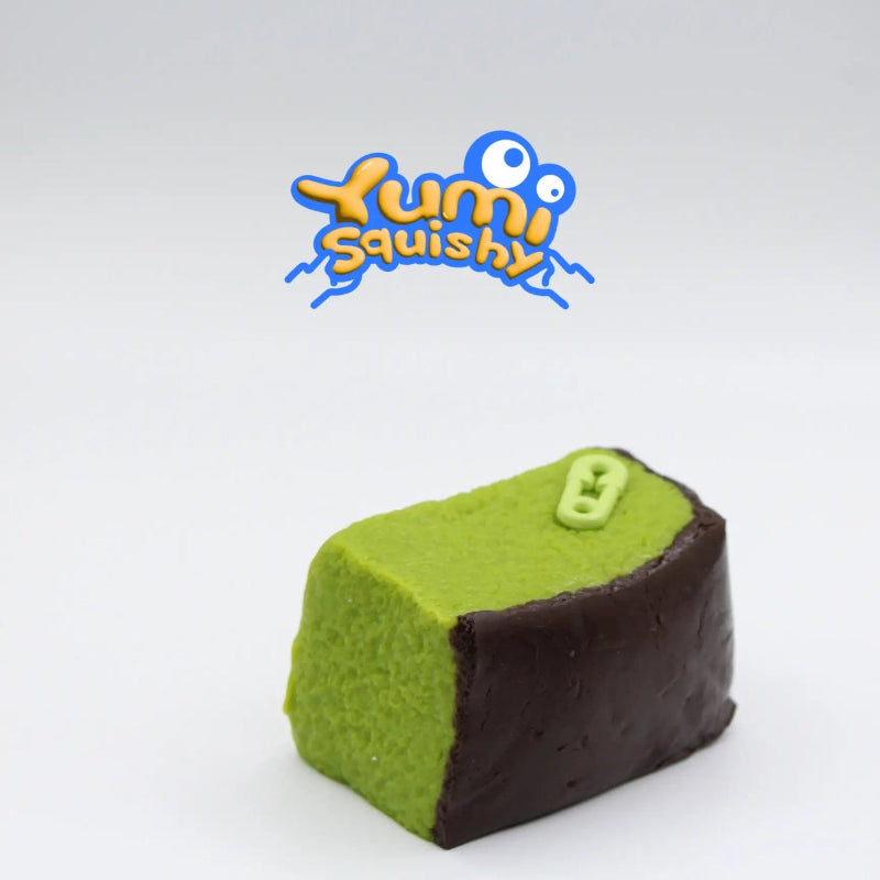 Choco Matcha Sponge Cake - squishy - Yumi Squishy