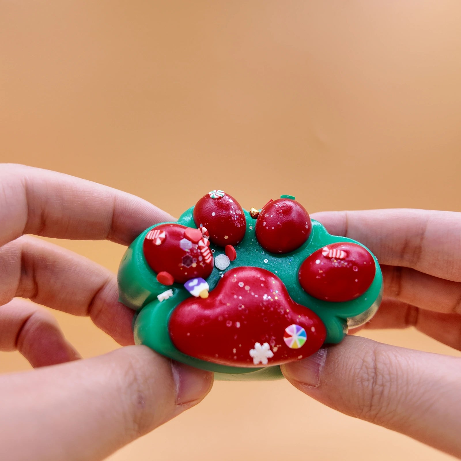 Christmas Cat Paw Squishy - squishy - Yumi Squishy