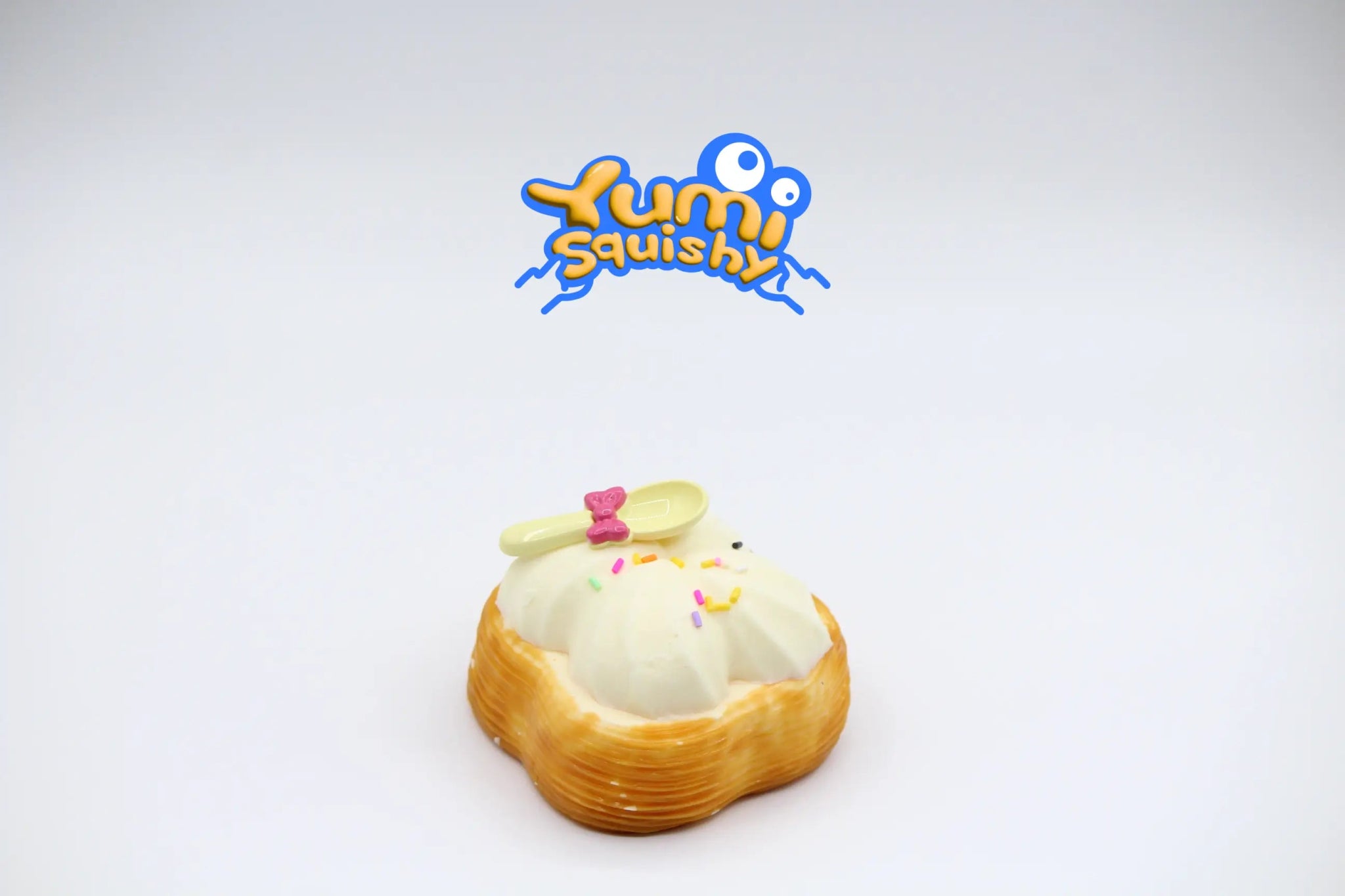 Cream Puff Pastry Cake - squishy - Yumi Squishy