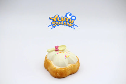 Cream Puff Pastry Cake - squishy - Yumi Squishy