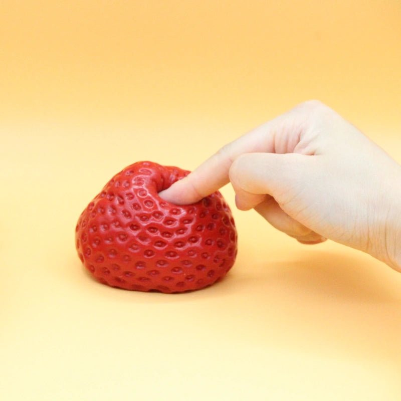 Giant Strawberry Squishy - squishy - Yumi Squishy