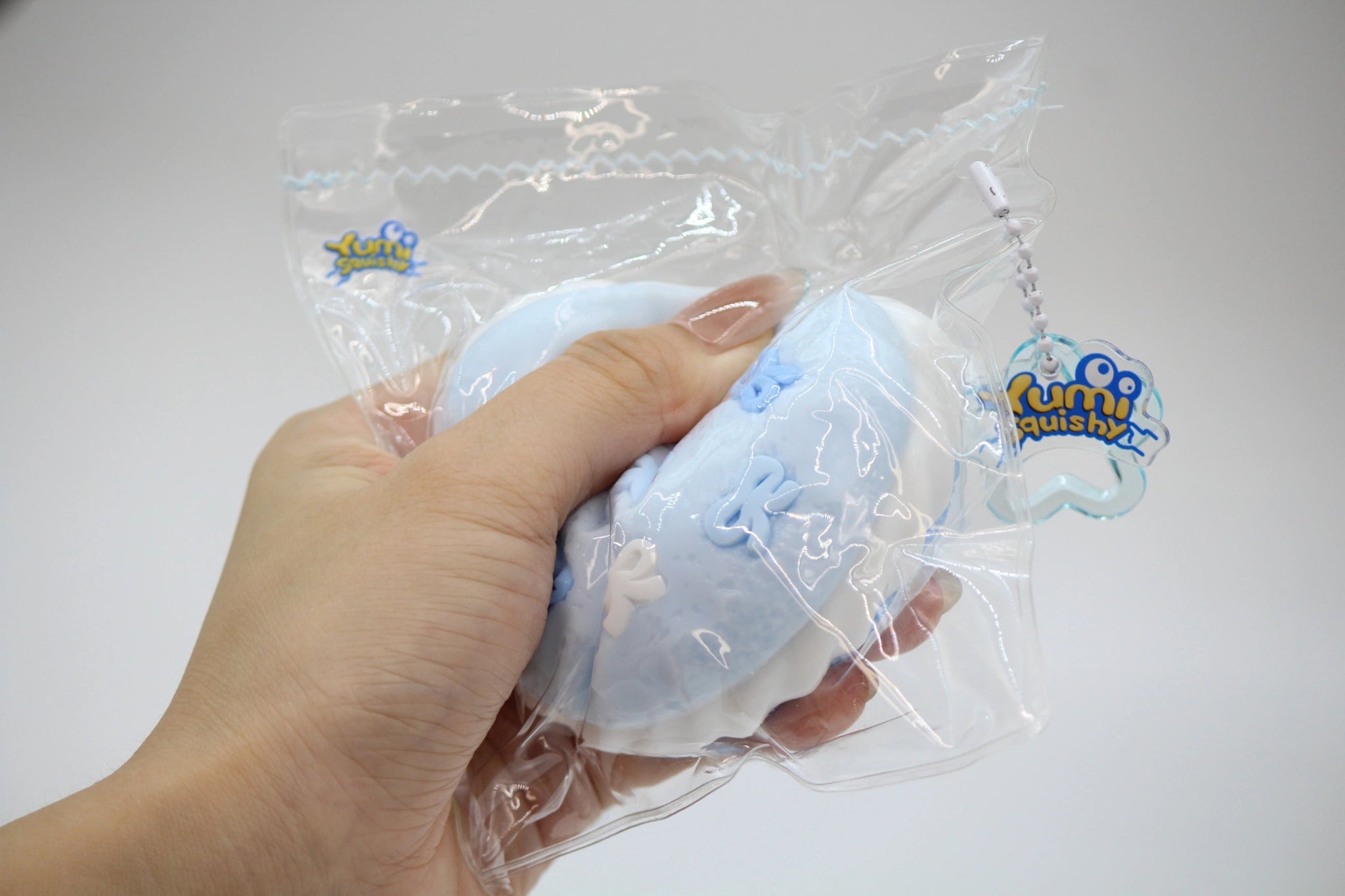 Heart Macaron - squishy - Yumi Squishy