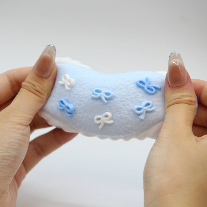 Heart Macaron - squishy - Yumi Squishy