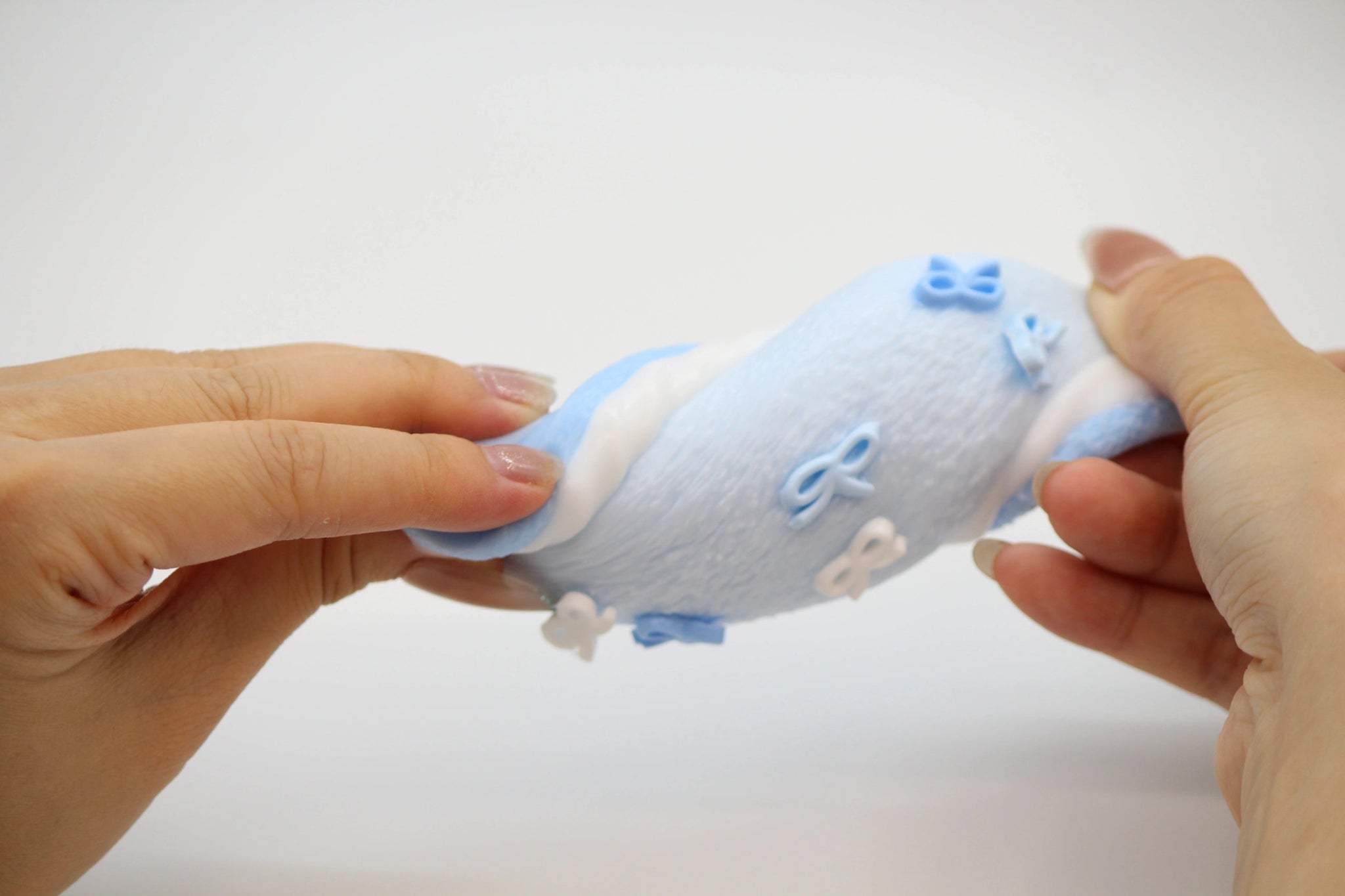 Heart Macaron - squishy - Yumi Squishy