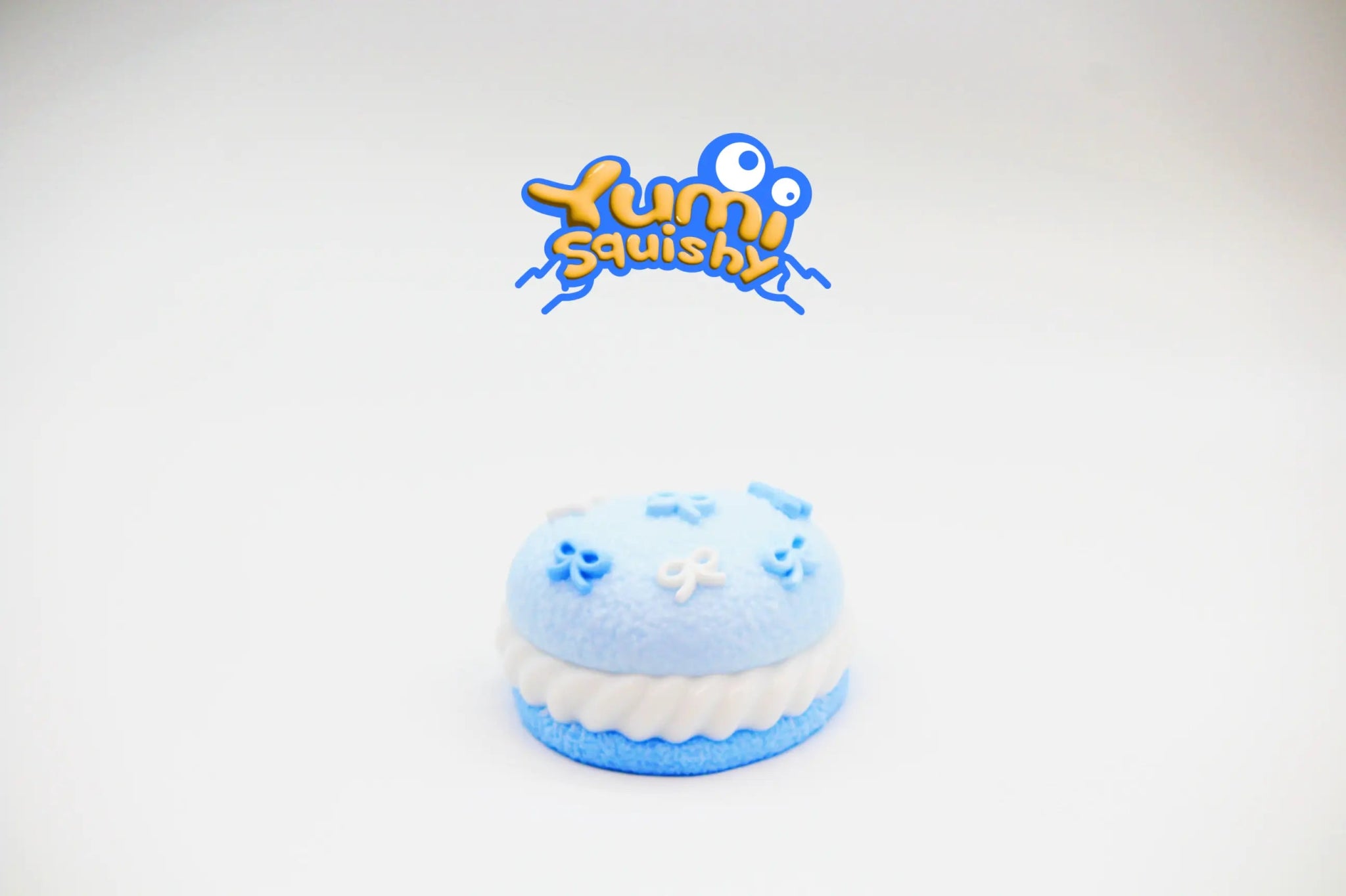 Heart Macaron - squishy - Yumi Squishy