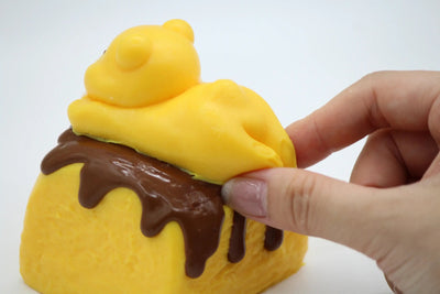 Honey Bear Cake - Yumi Squishy