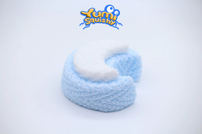 Knitted Moonlight - squishy - Yumi Squishy