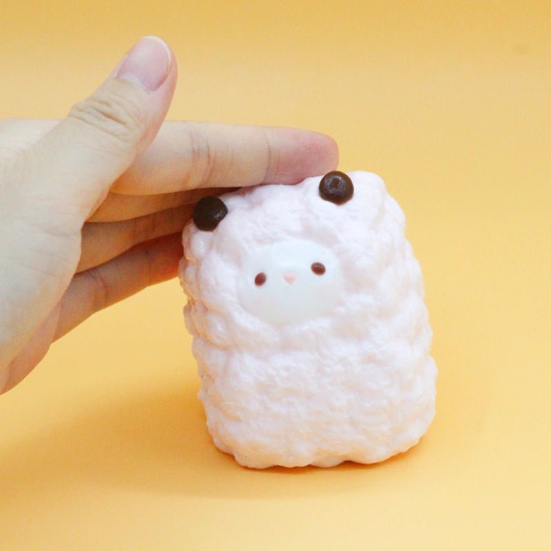 Marshmallow Lamb Squishy - squishy - Yumi Squishy