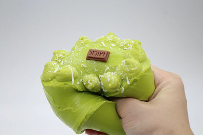 Matcha Coconut Cake - Yumi Squishy