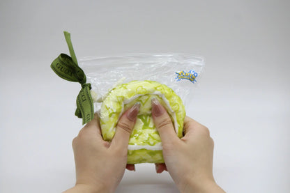 Matcha Luxe Cake - squishy - Yumi Squishy