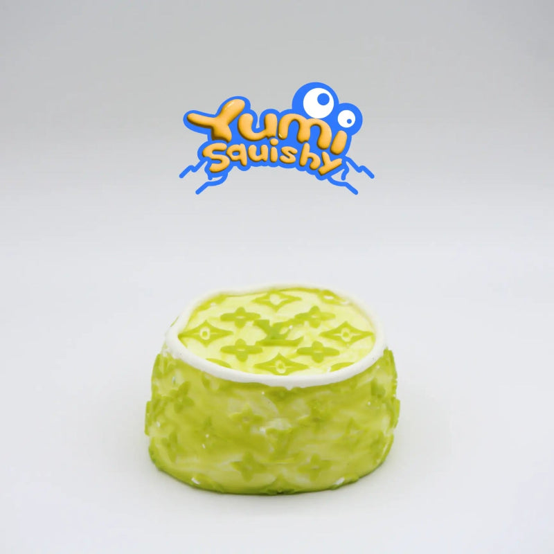 Matcha Luxe Cake - squishy - Yumi Squishy