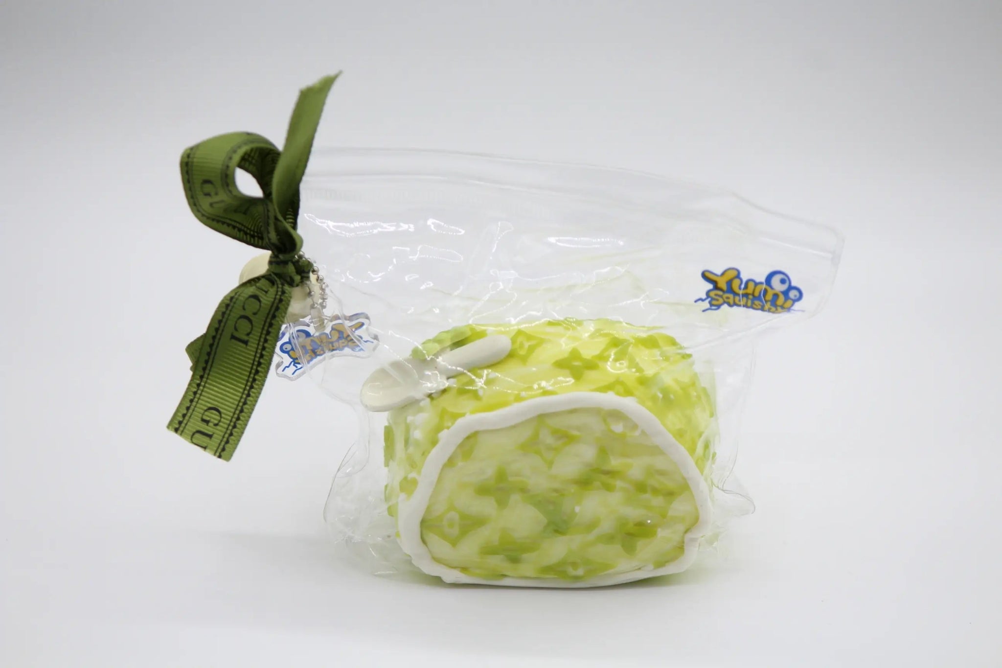 Matcha Luxe Cake - squishy - Yumi Squishy