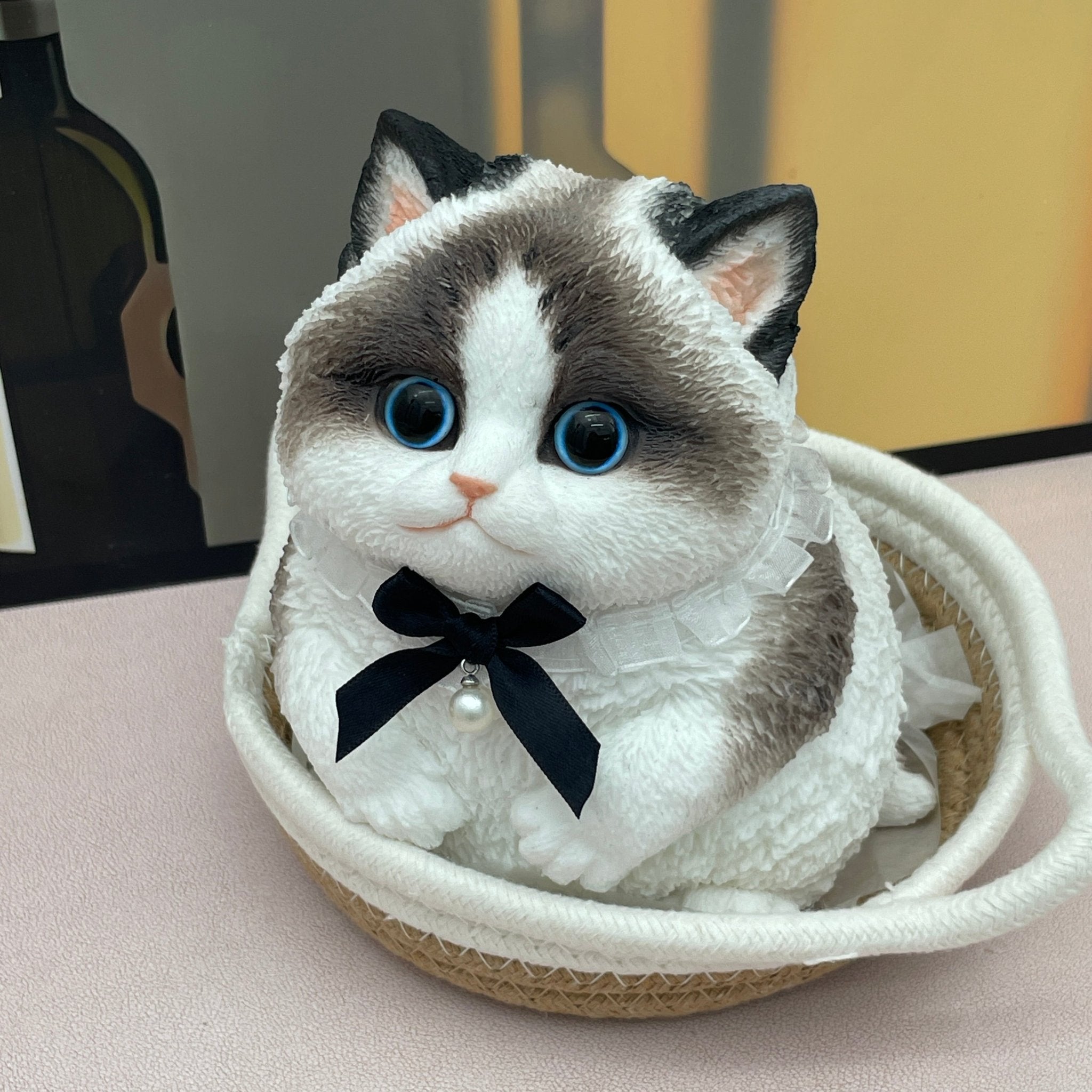 Silk Elegance Ragdoll - Chubby Cat Squishy - squishy - Yumi Squishy