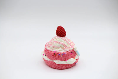 Strawberry Cream Layer Cake - squishy - Yumi Squishy