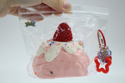 Strawberry Pie Cake - Yumi Squishy