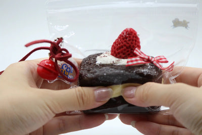 Strawberry Sandwich - Yumi Squishy