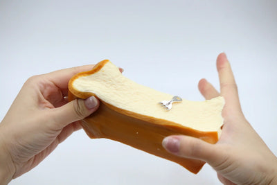 Vintage Sponge Cake - Yumi Squishy