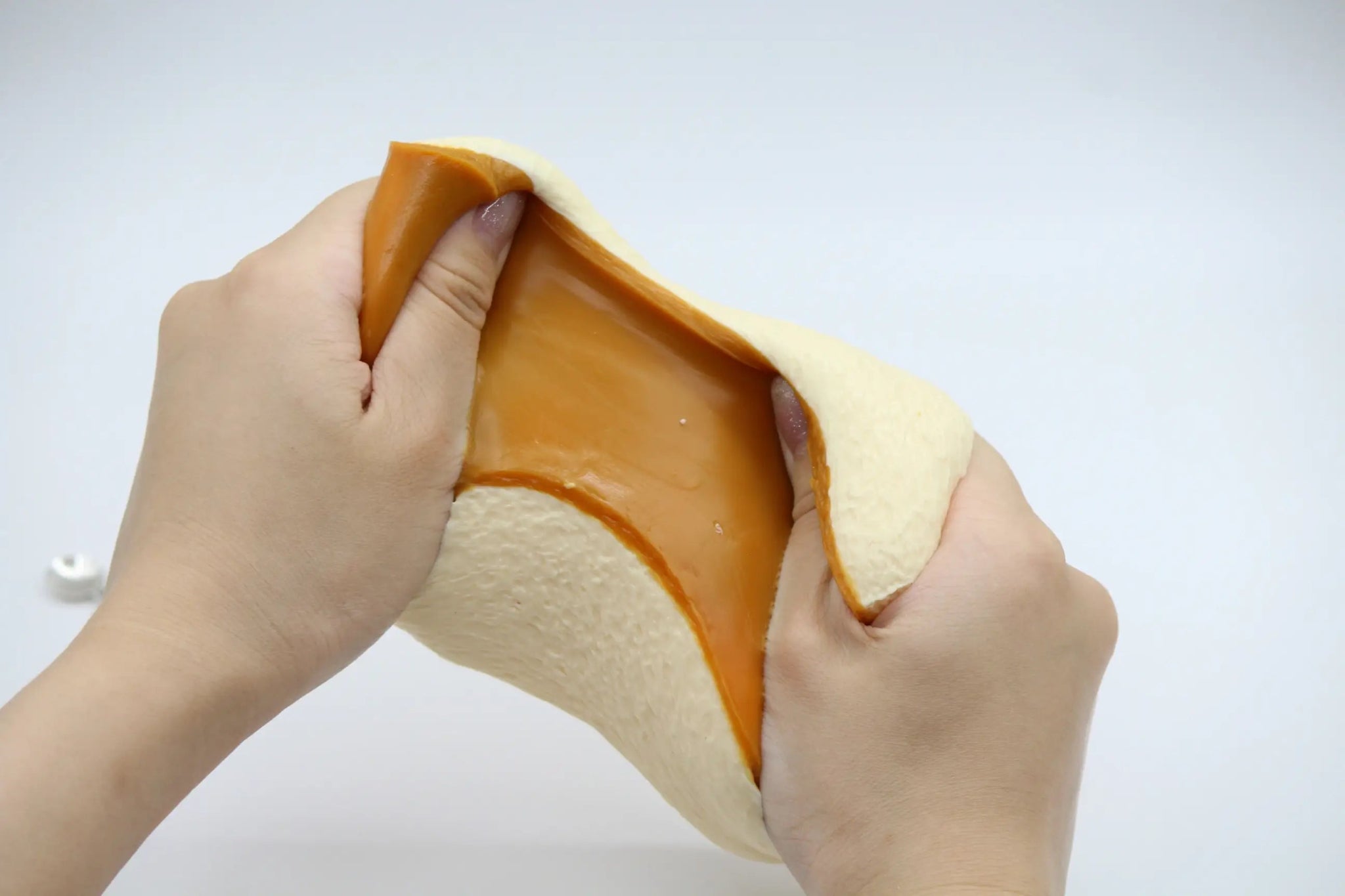 Vintage Sponge Cake - squishy - Yumi Squishy